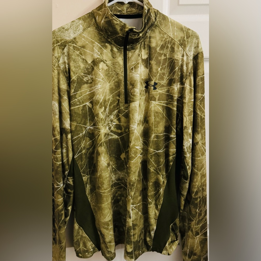 Under Armour Loose Heat Gear 1/4 Zip Long Sleeve Men’s L‎ Multicolored